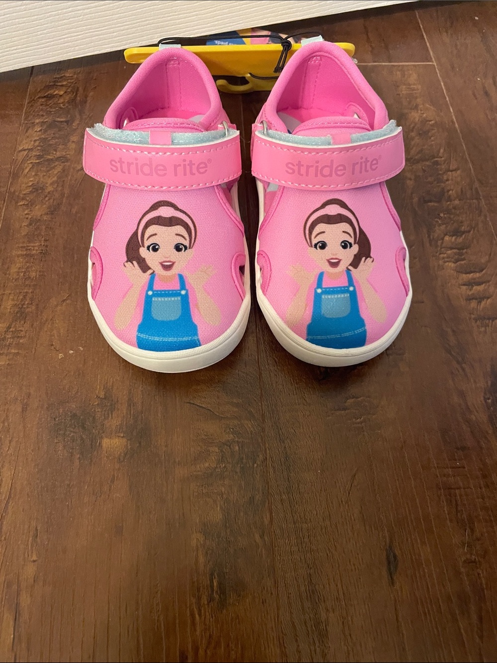 Stride Rite Pink Ms Rachel Water shoes/ sandal